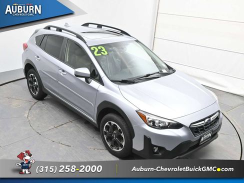Used 2023 Subaru Crosstrek 2.0i Premium image 19