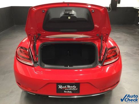 Used 2018 Volkswagen Beetle 2.0T Coast image 23