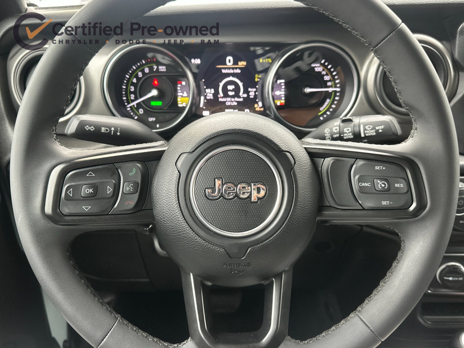 Used 2023 Jeep Wrangler Unlimited w/ Sun & Screen Package AWD/4WD image 24