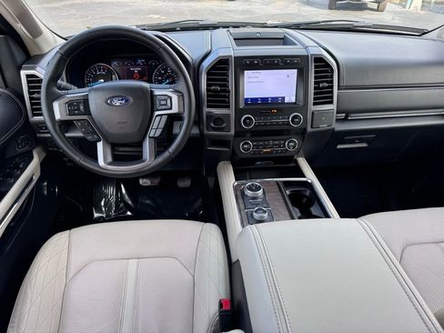 Used 2021 Ford Expedition Platinum AWD/4WD image 7