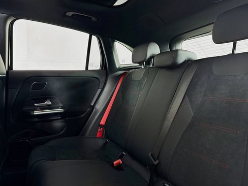 New 2026 Mercedes-Benz GLA 35 AMG 4MATIC image 7