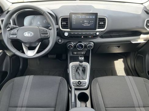 New 2026 Hyundai Venue SEL FWD image 10
