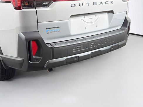 Used 2026 Subaru Outback Premium AWD/4WD image 39
