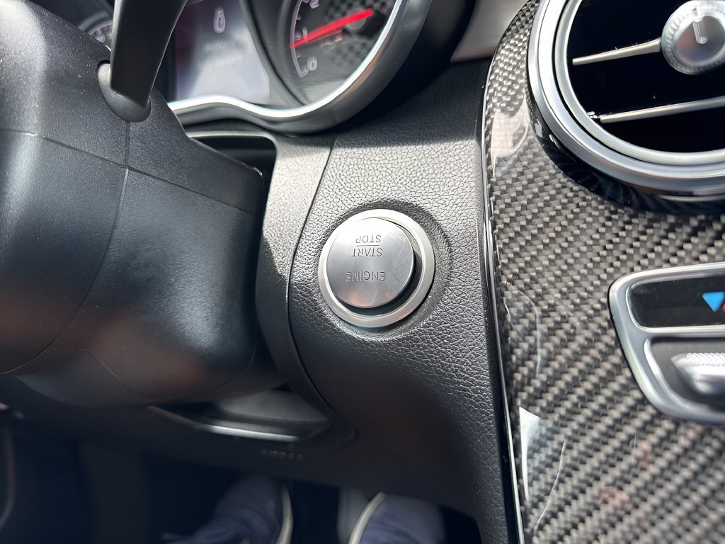 Used 2018 Mercedes-Benz GLC 43 AMG 4MATIC image 25