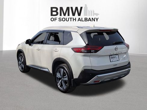 Used 2023 Nissan Rogue Platinum w/ Platinum Premium Package image 4