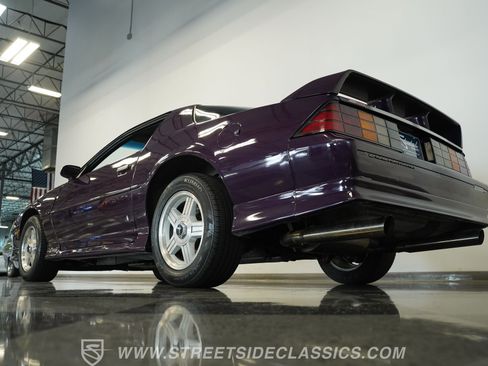 Used 1992 Chevrolet Camaro Z28 image 10