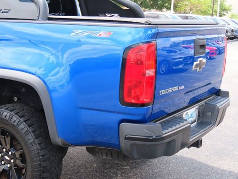 Used 2019 Chevrolet Colorado ZR2 w/ ZR2 Dusk Special Edition image 13