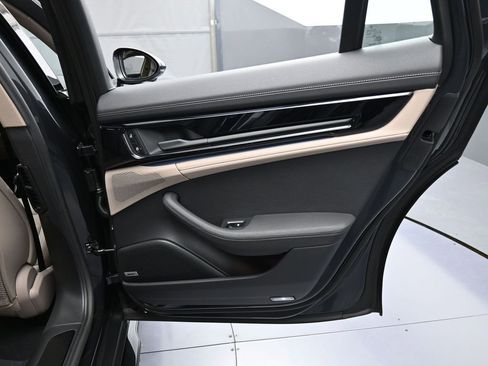 New 2026 Porsche Panamera 4 AWD/4WD image 25