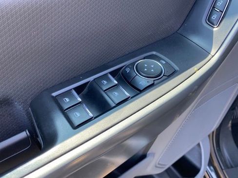 Used 2023 Ford F150 XLT w/ XTR Package image 18