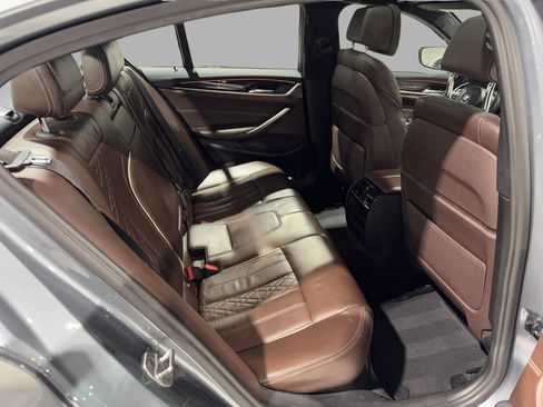 Used 2018 BMW 540i xDrive image 36