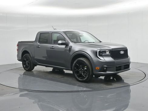 New 2026 Ford Maverick Lobo AWD/4WD image 24