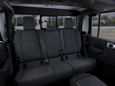 New 2025 Jeep Gladiator Sport image 15