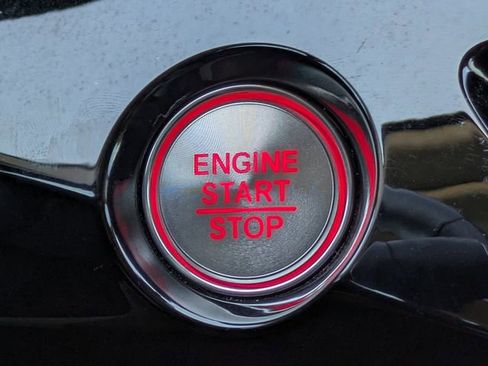 Used 2025 Acura MDX SH-AWD image 34