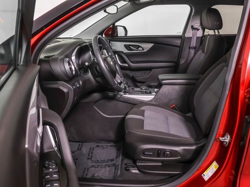 Used 2024 Chevrolet Blazer LT w/ Convenience Package FWD image 6