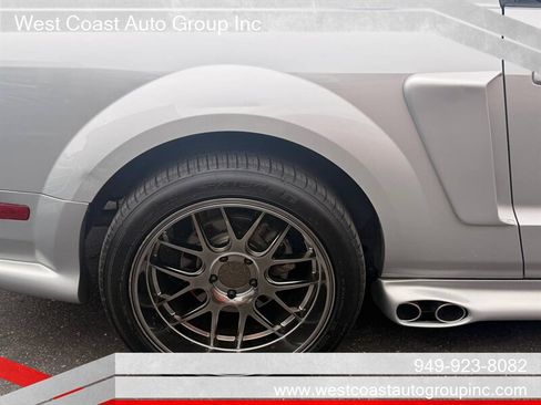 Used 2005 Ford Mustang GT RWD image 28