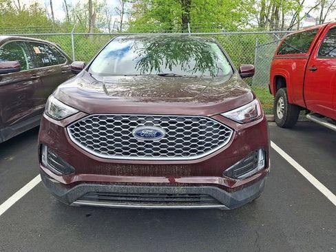 Used 2024 Ford Edge SEL w/ Convenience Package AWD/4WD image 2