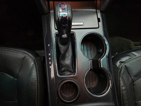 Used 2016 Ford Explorer Limited image 26