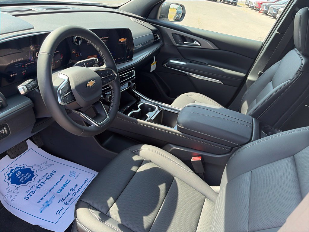 New 2027 Chevrolet Traverse LT w/ Driver Confidence Package AWD/4WD image 16