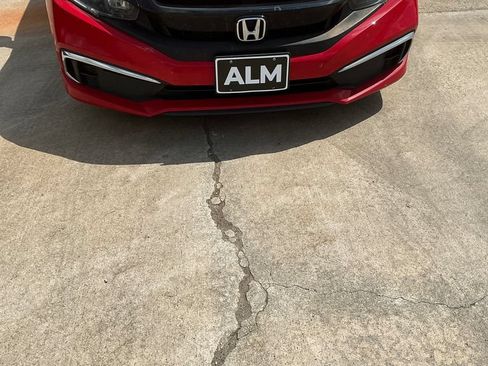 Used 2019 Honda Civic LX image 1