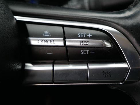 Used 2023 MAZDA MAZDA3 s image 30