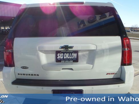 Used 2019 Chevrolet Suburban Premier image 4