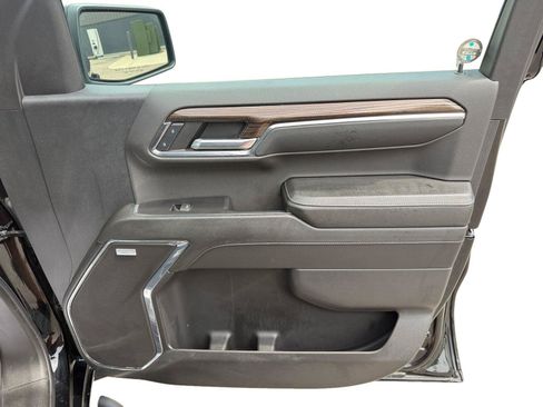 Used 2024 Chevrolet Silverado 1500 RST w/ Convenience Package II AWD/4WD image 24