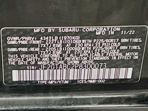 Used 2023 Subaru Crosstrek 2.0i AWD/4WD image 29