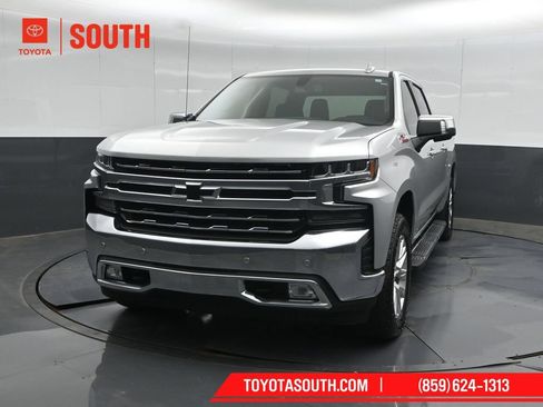 Used 2019 Chevrolet Silverado 1500 LTZ AWD/4WD image 5