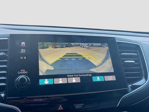 Used 2020 Honda Passport Touring image 14