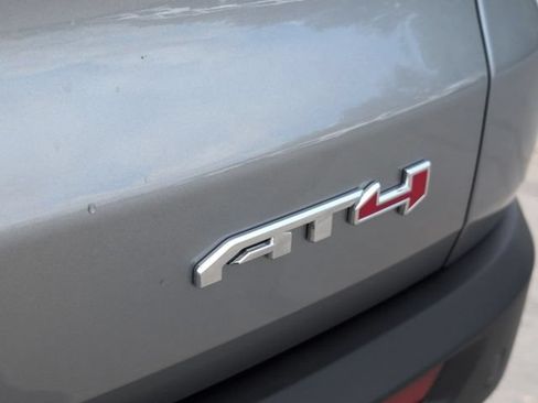 Used 2025 GMC Acadia AT4 AWD/4WD image 32