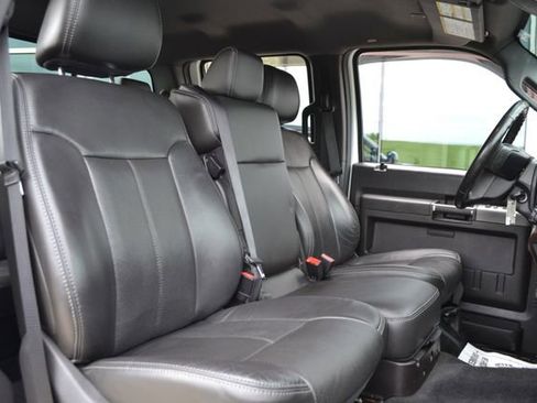 Used 2011 Ford F350 Lariat w/ Lariat Interior Pkg AWD/4WD image 38