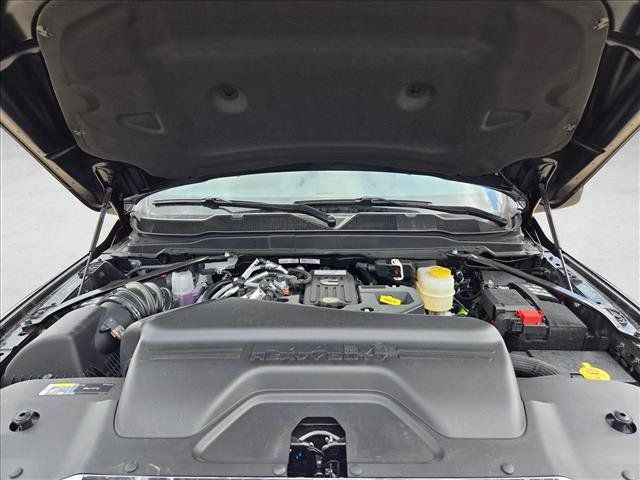 Used 2026 RAM 3500 Tradesman AWD/4WD image 17