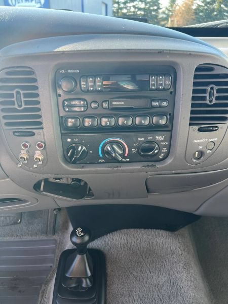 Used 1998 Ford F150 4x4 SuperCab image 22
