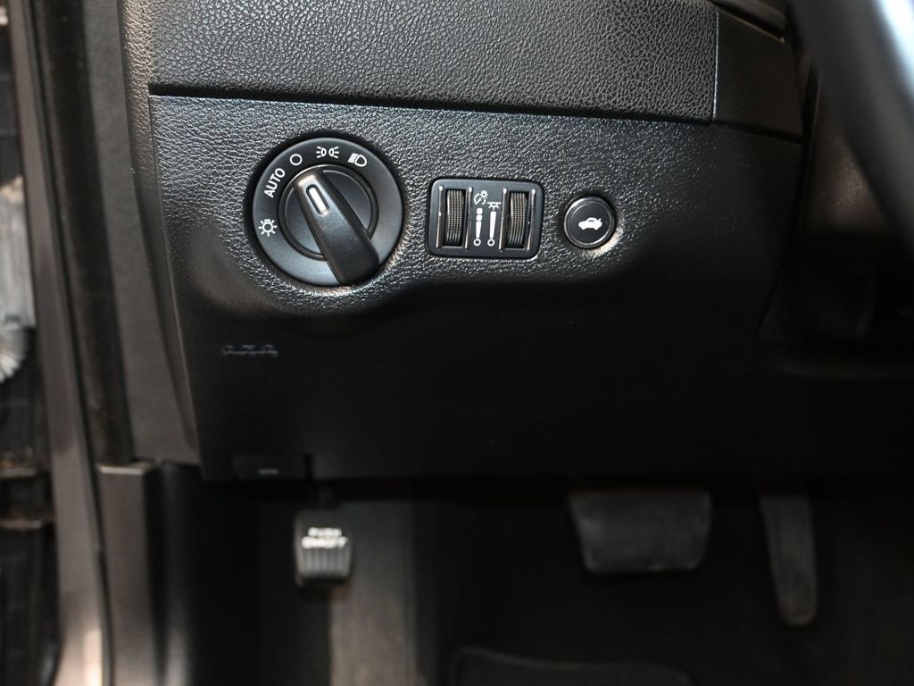Used 2023 Dodge Charger GT RWD image 12