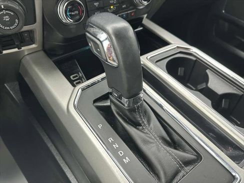 Used 2020 Ford F150 Lariat w/ Equipment Group 502A Luxury AWD/4WD image 26