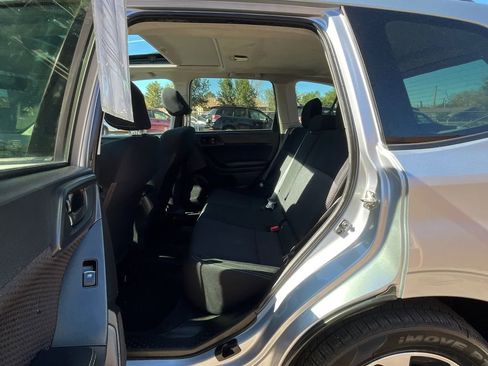 Used 2017 Subaru Forester 2.5i Premium image 20
