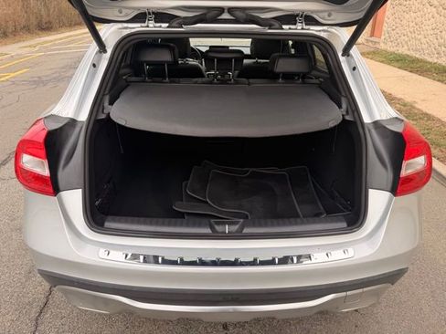 Used 2019 Mercedes-Benz GLA 250 4MATIC image 14