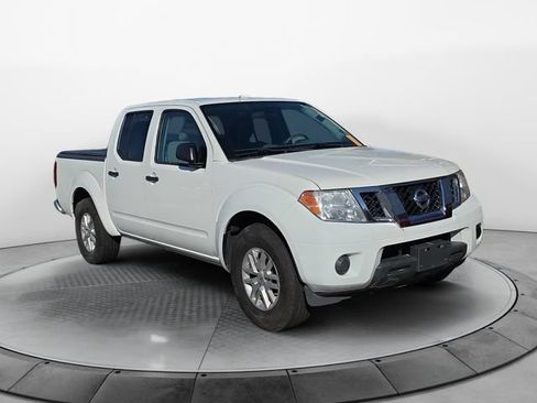 Used 2017 Nissan Frontier SV RWD image 7