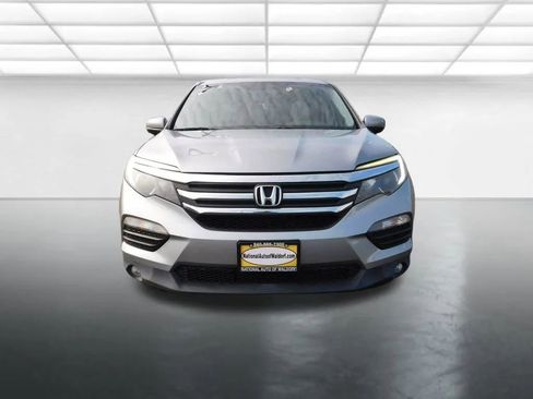 Used 2017 Honda Pilot EX-L image 3