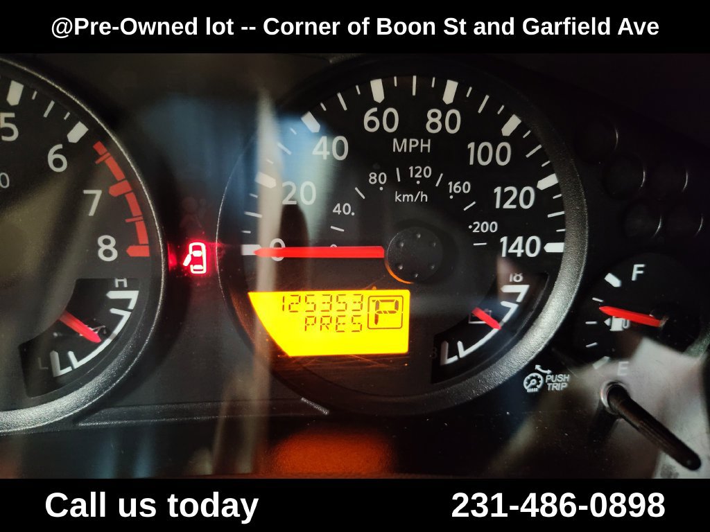 Used 2015 Nissan Frontier 4x4 King Cab image 22