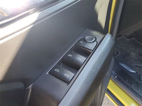 Used 2023 GMC Canyon Elevation w/ Convenience Package image 21