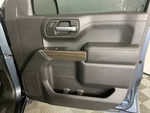 Used 2020 Chevrolet Silverado 1500 LT image 22