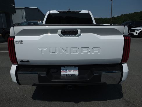 Used 2025 Toyota Tundra SR5 w/ TRD Off-Road Package AWD/4WD image 4