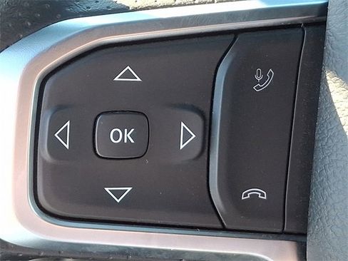 Used 2025 RAM 3500 Tradesman w/ Chrome Appearance Group image 21