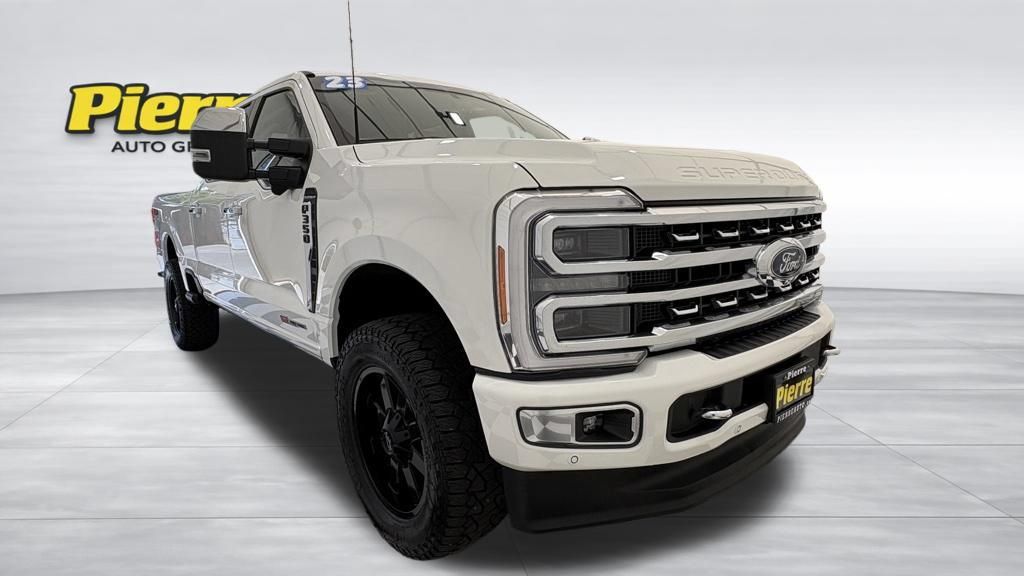 Used 2023 Ford F350 Platinum w/ FX4 Off-Road Package AWD/4WD image 8