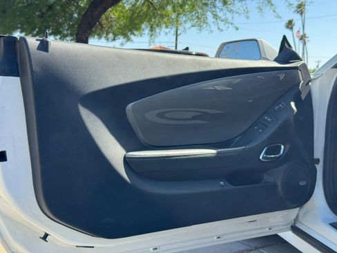Used 2015 Chevrolet Camaro SS w/ RS Package RWD image 10