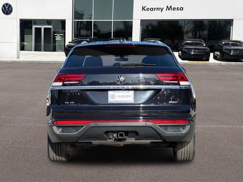 Used 2022 Volkswagen Atlas Cross Sport SE image 5