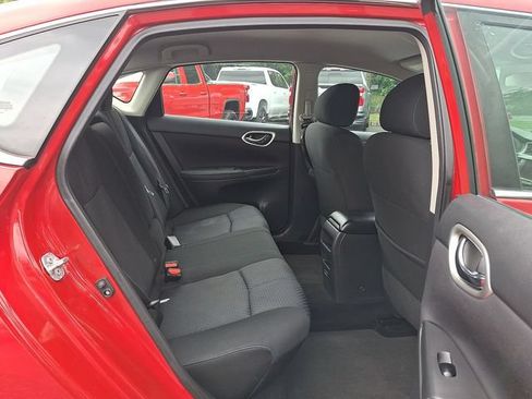 Used 2019 Nissan Sentra SR FWD image 23