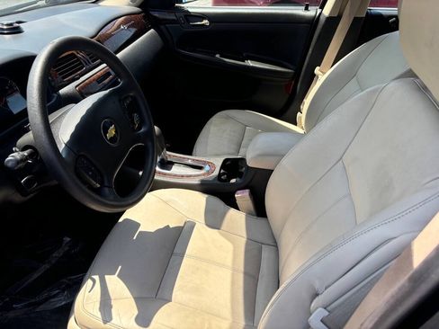Used 2015 Chevrolet Impala LTZ FWD image 6