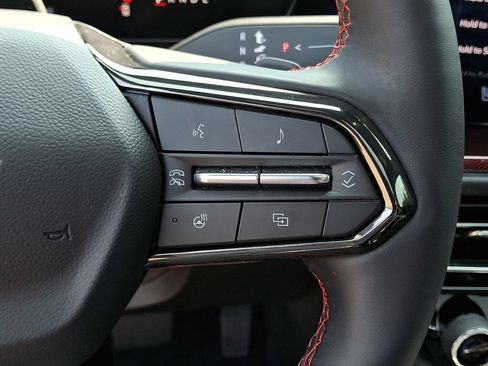 Used 2024 Chevrolet Traverse RS w/ LPO, Floor Liner Package AWD/4WD image 23